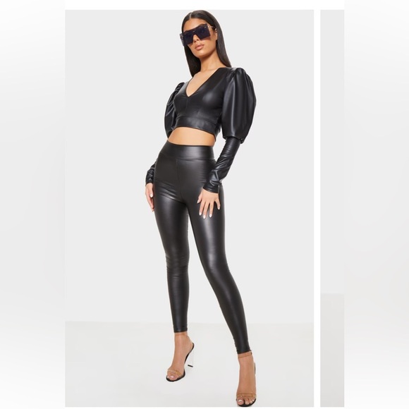 NWT Pretty Little Things USA Black Leggings - Picture 1 of 9